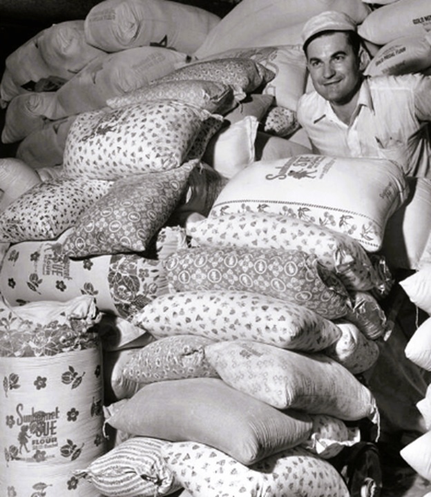 Рисунки на мешках (Фото из открытых источников)