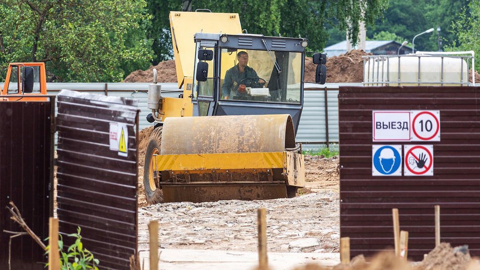 ЮУ КЖСИ подготовила стройплощадку для возведения корпусов.📷Фото: Алексей Шипов / Коммерсантъ