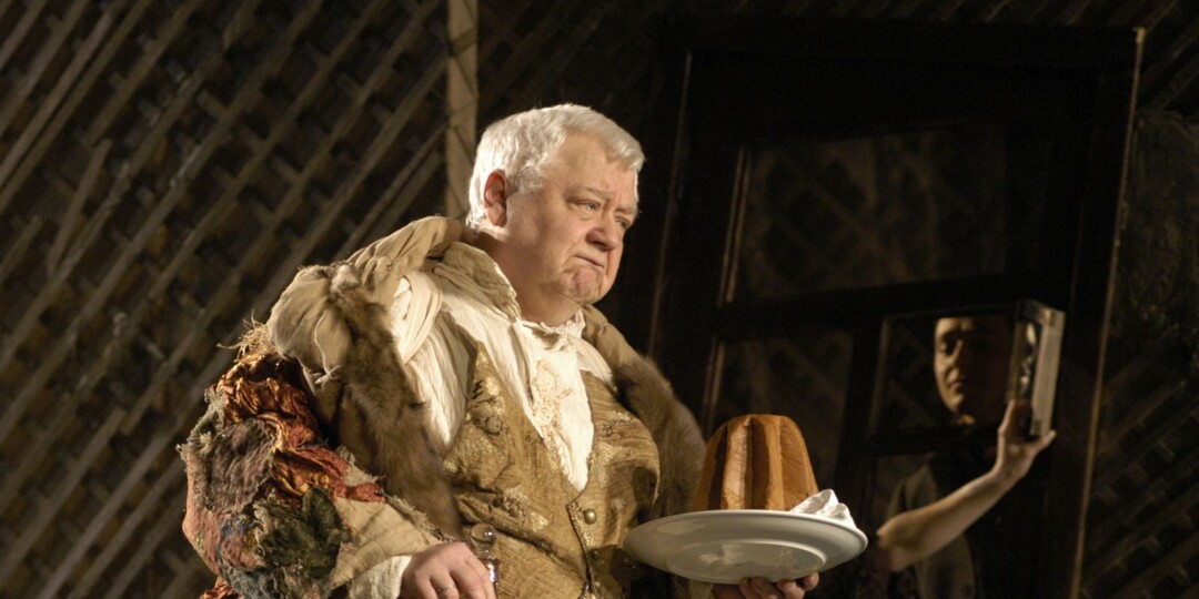 Говорили, что из «Табакерки» уходили либо гениями, либо сломанными. Но никто не оставался прежним.