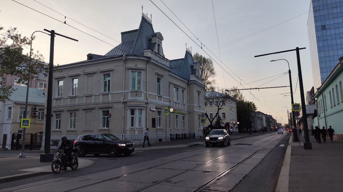 На Бауманская улице представлена архитектура трех столетий. Фото: Мир Квартир