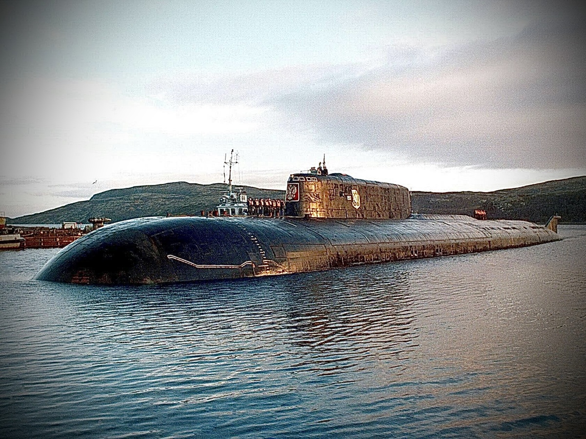 Субмарина Курск