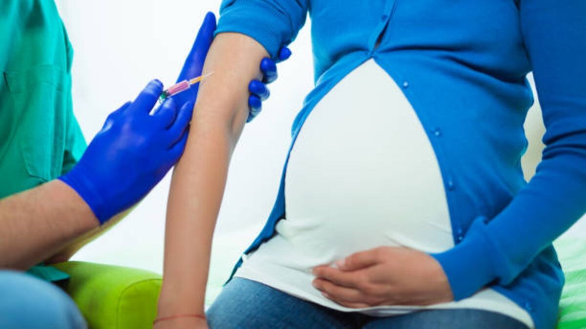    Врачи молчат а прививки делают женщин бесплодными