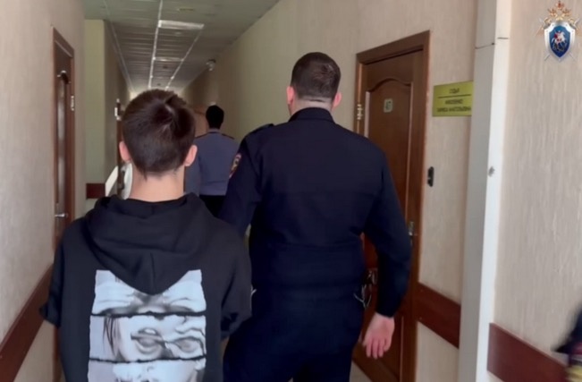    Фото: задержание нового подозреваемого, источник: СУ СКР по Ставропольскому краю