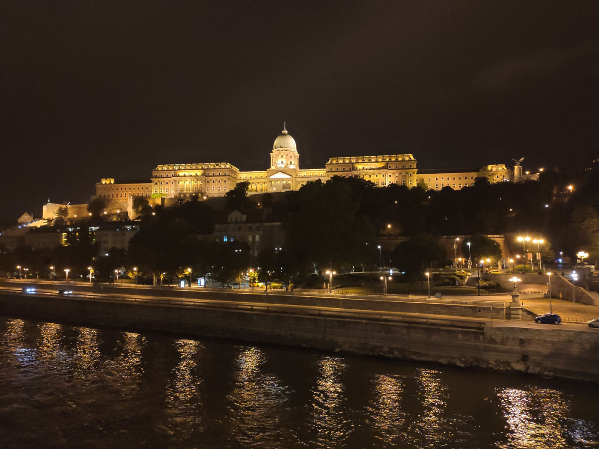 Королевский дворец в Буде