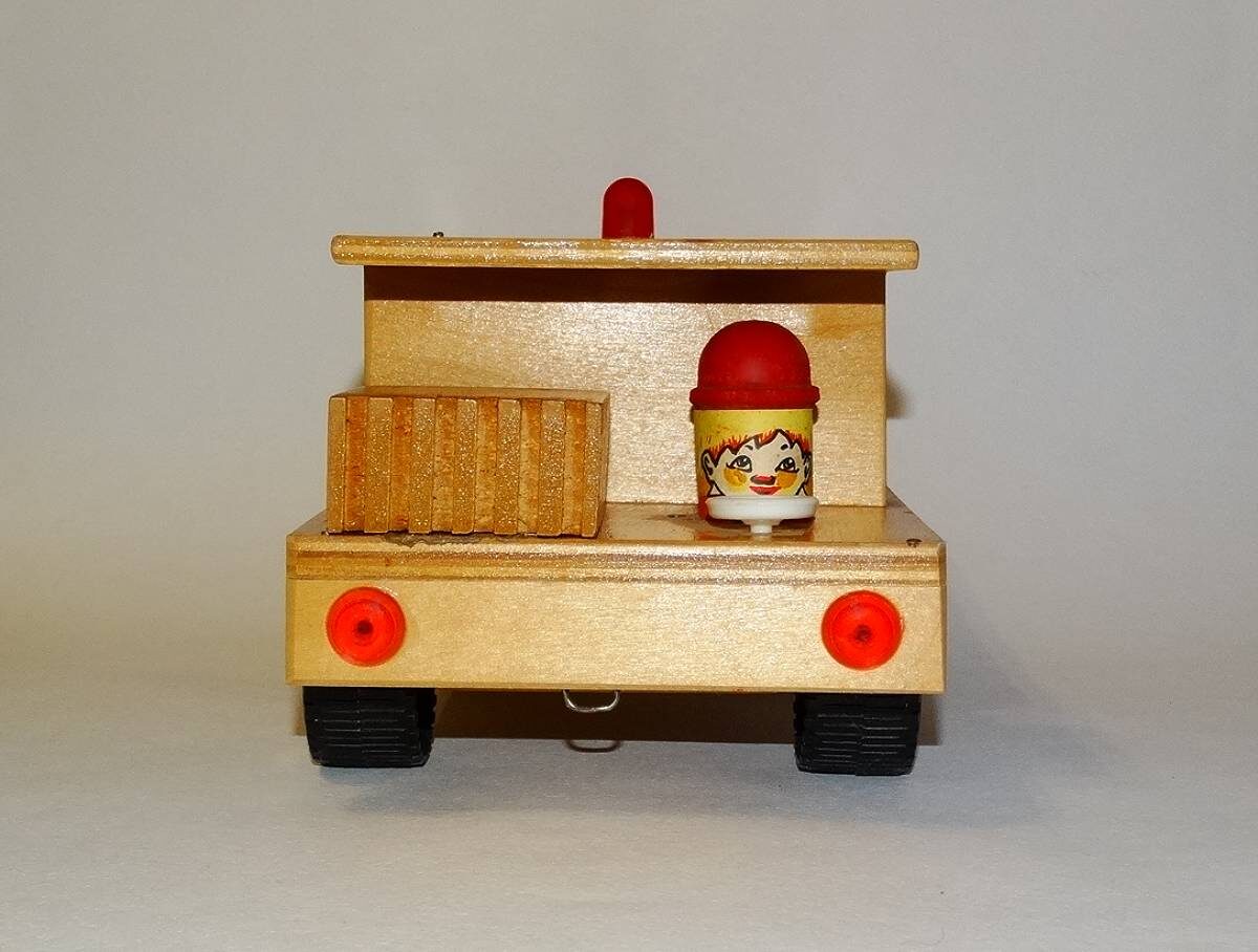 Автомашина бортовая серия БАМ, фото автора. Листаем галерею -->>