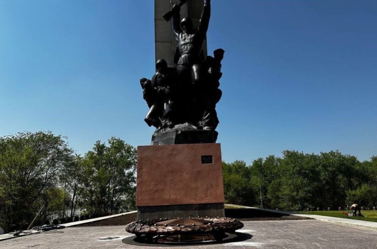     Мемориал в Кумженской роще. Источник: rostov-gorod.ru Автор фото: Администрация г. Ростова-на-Дону