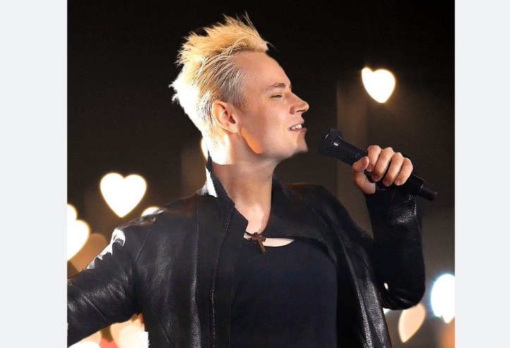 Заслуженный артист России Ярослав Дронов (SHAMAN)