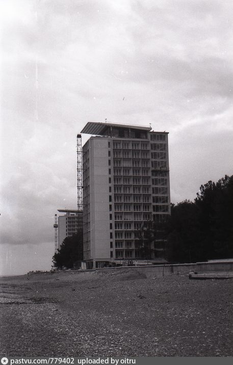 1967 год, только что построенные корпуса