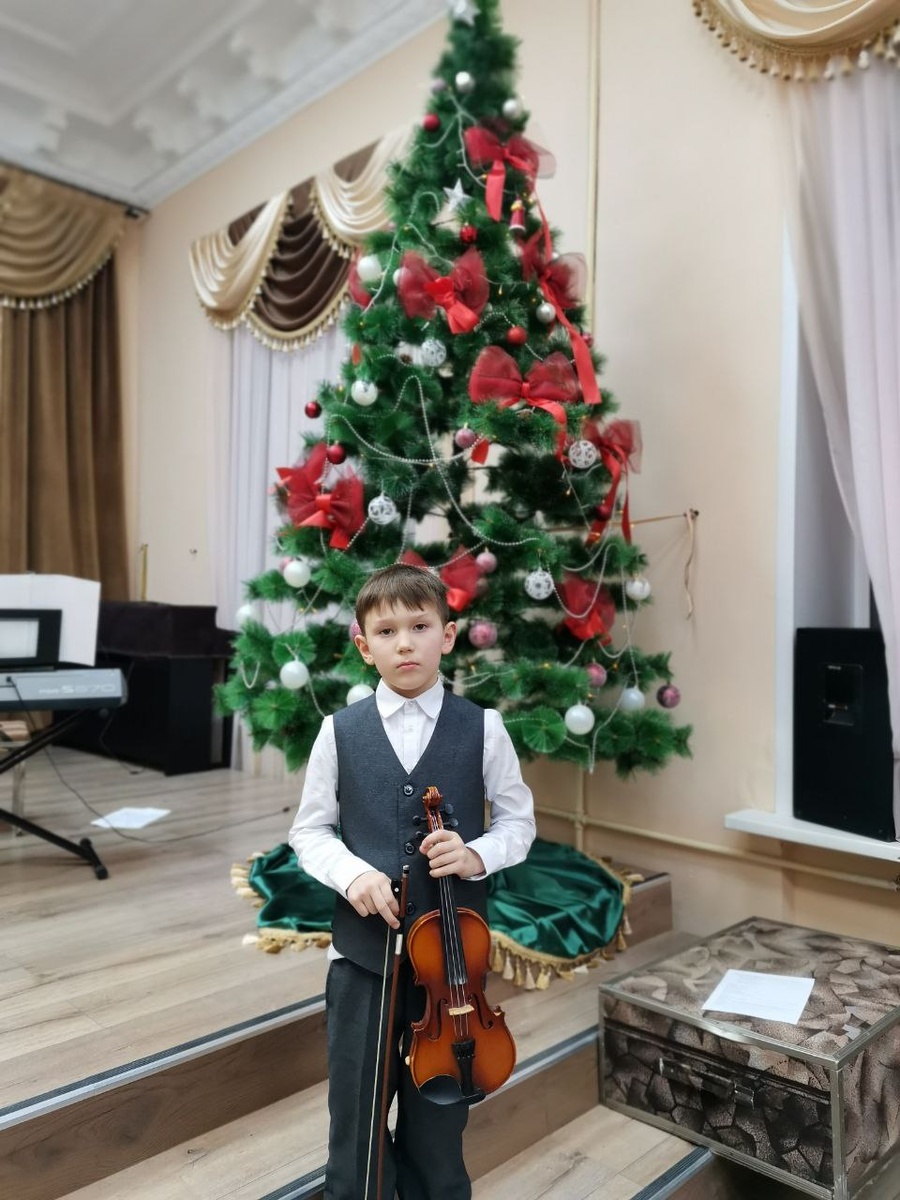 Миша на концерте в декабре 2023 года.