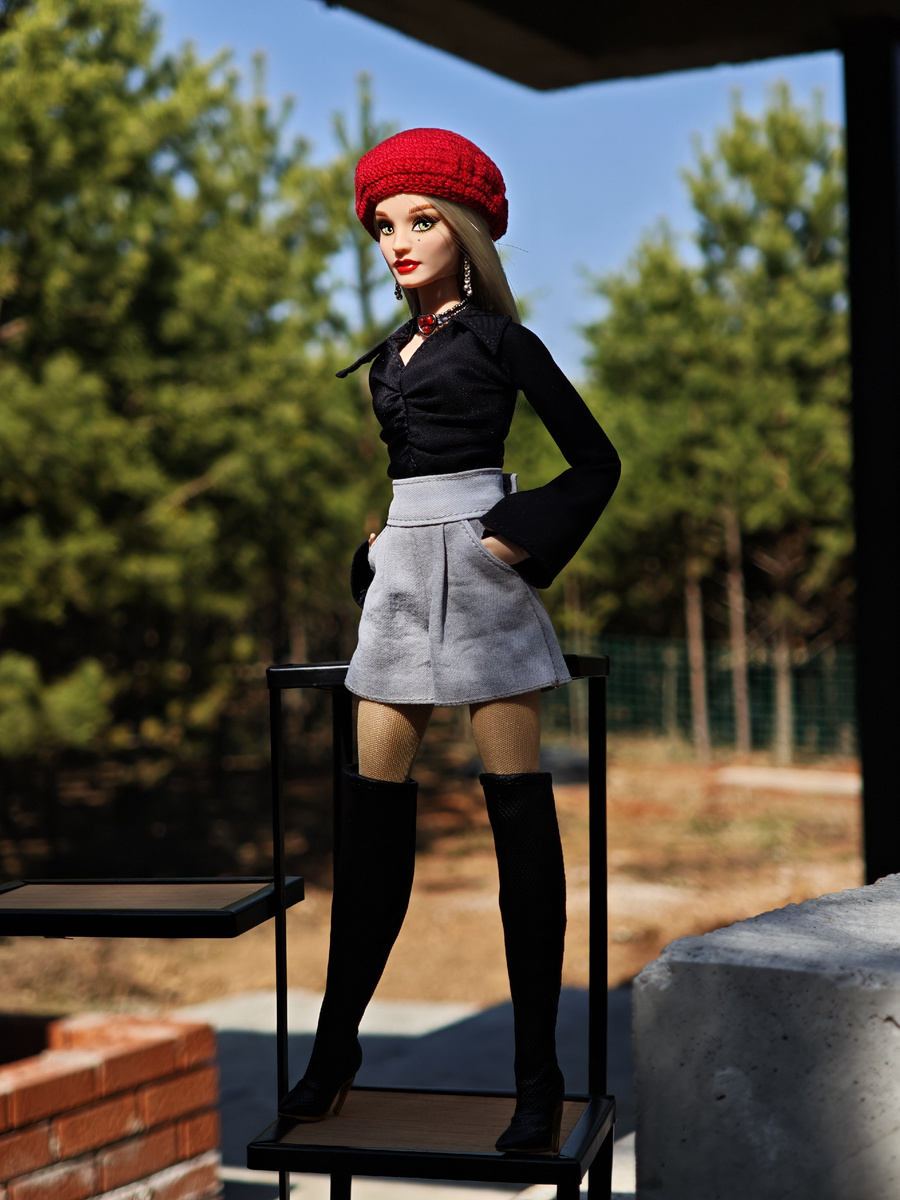 Barbie Basics Kit №2 девочка с родинкой