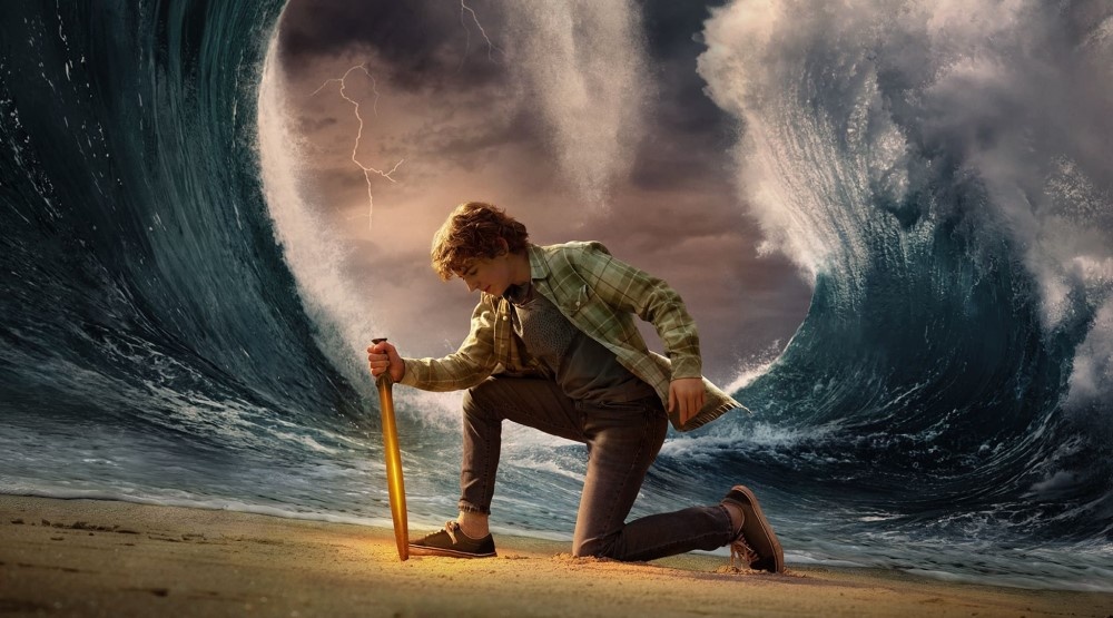     Постер 1 сезона сериала «Перси Джексон и Олимпийцы» (2023)