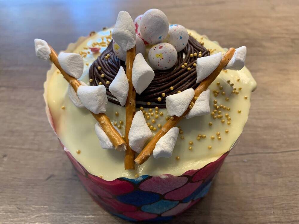 Готовый кулич