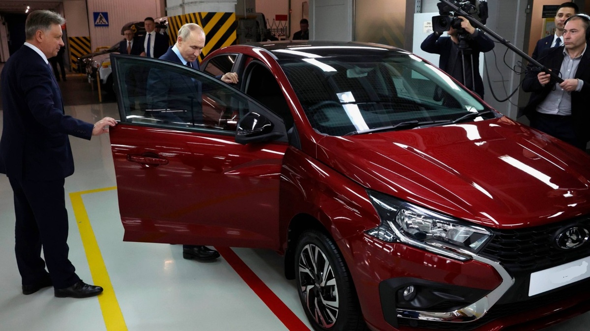 даже президент не стал в ЭТО садиться...