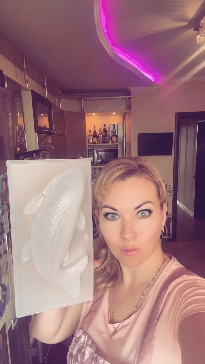 Форма большая