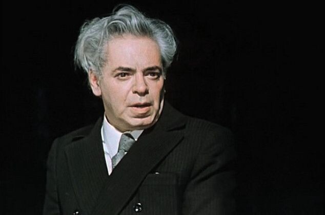 Райкин неоднократно пожалел, что взял Михаила Светина в театр