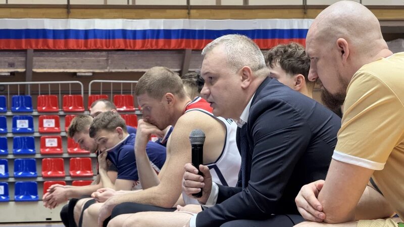     Встреча болельщиков с командой БК «Барнаул» Федор Позников