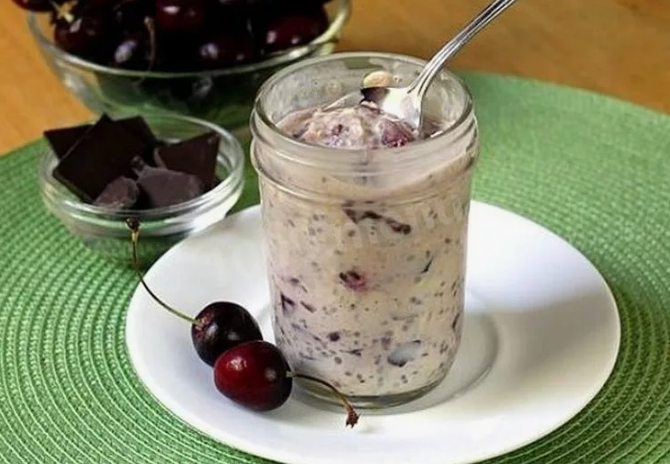 Овсянка в стакане. Источник фото 1000.menu