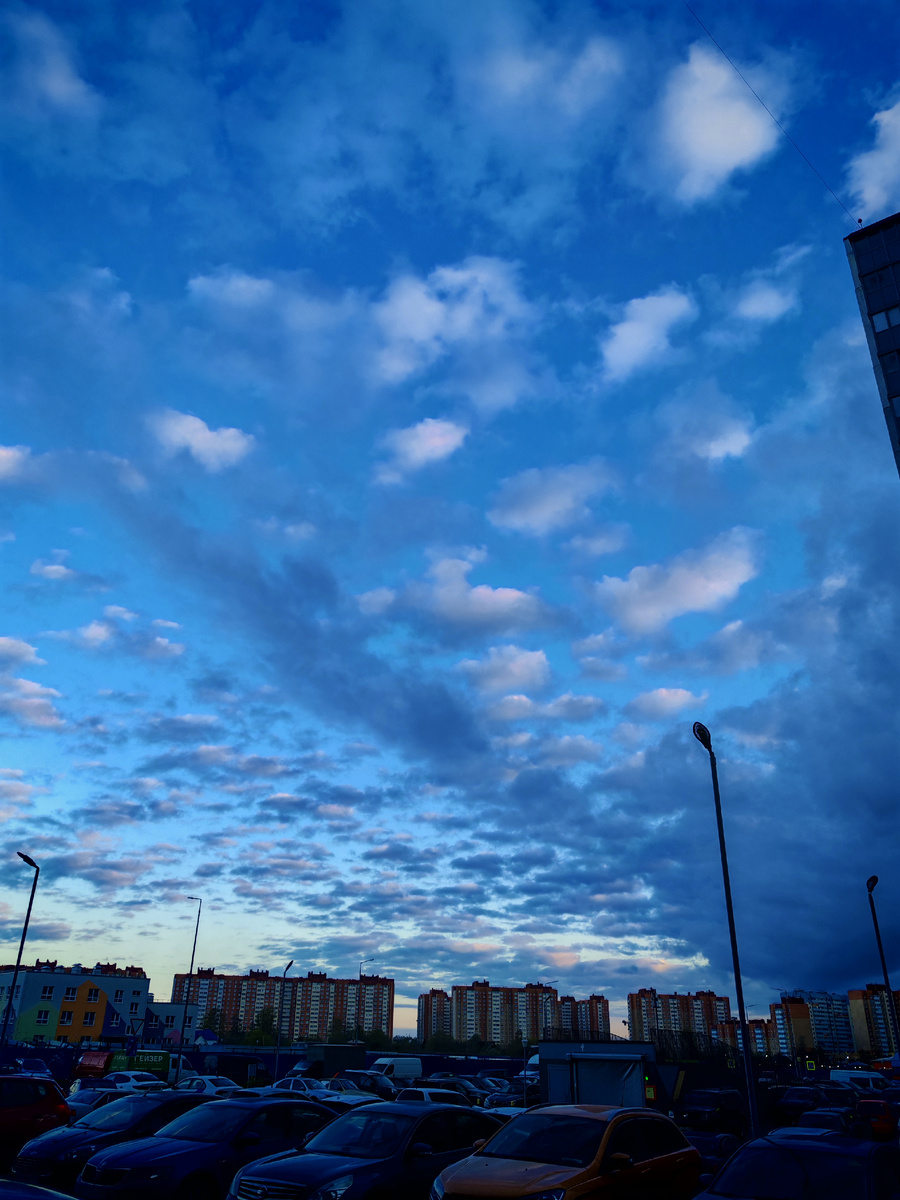 Вот такое неожиданное небо сегодня. 
