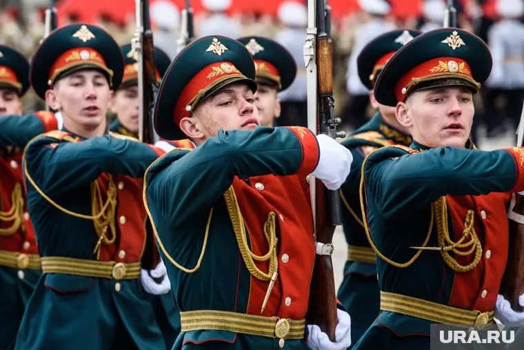 В некоторых российских регионах не будет парада Победы, их список может пополнится ближе к самому празднику
Фото: Илья Московец © URA.RU