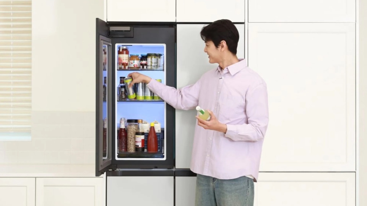    Samsung выпустила умный холодильник с прозрачной дверцей