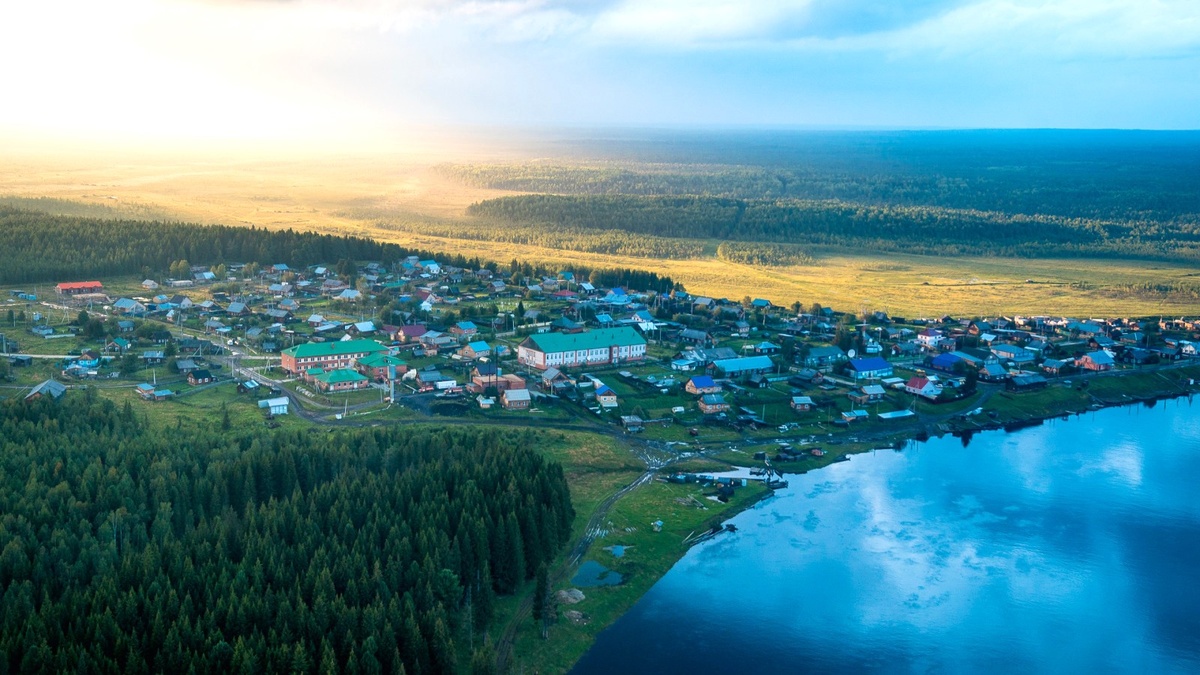    В сёлах Югры ждут работников культуры