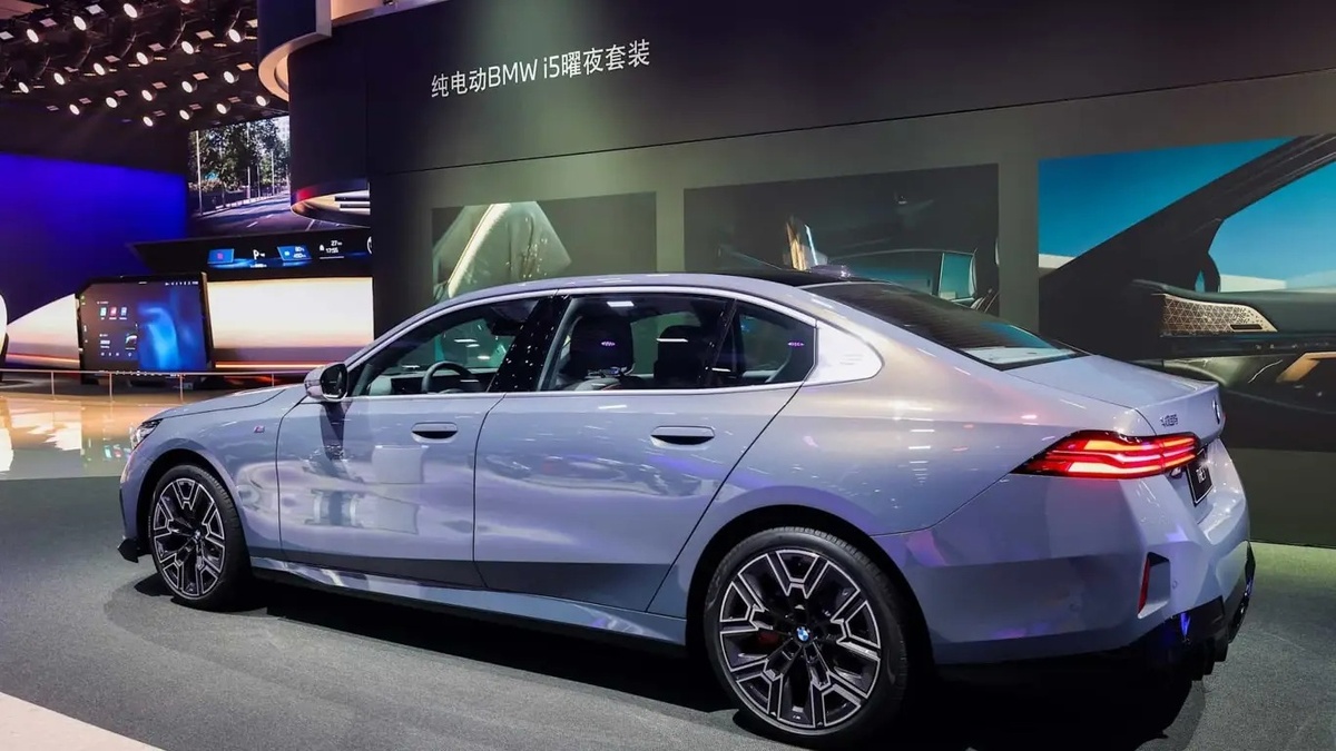 Фото press.bmwgroup.com  📷
