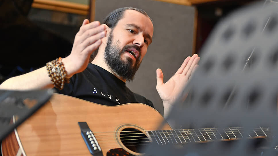 Музыкант Дмитрий Лобов.📷Фото: Александр Коряков / Коммерсантъ