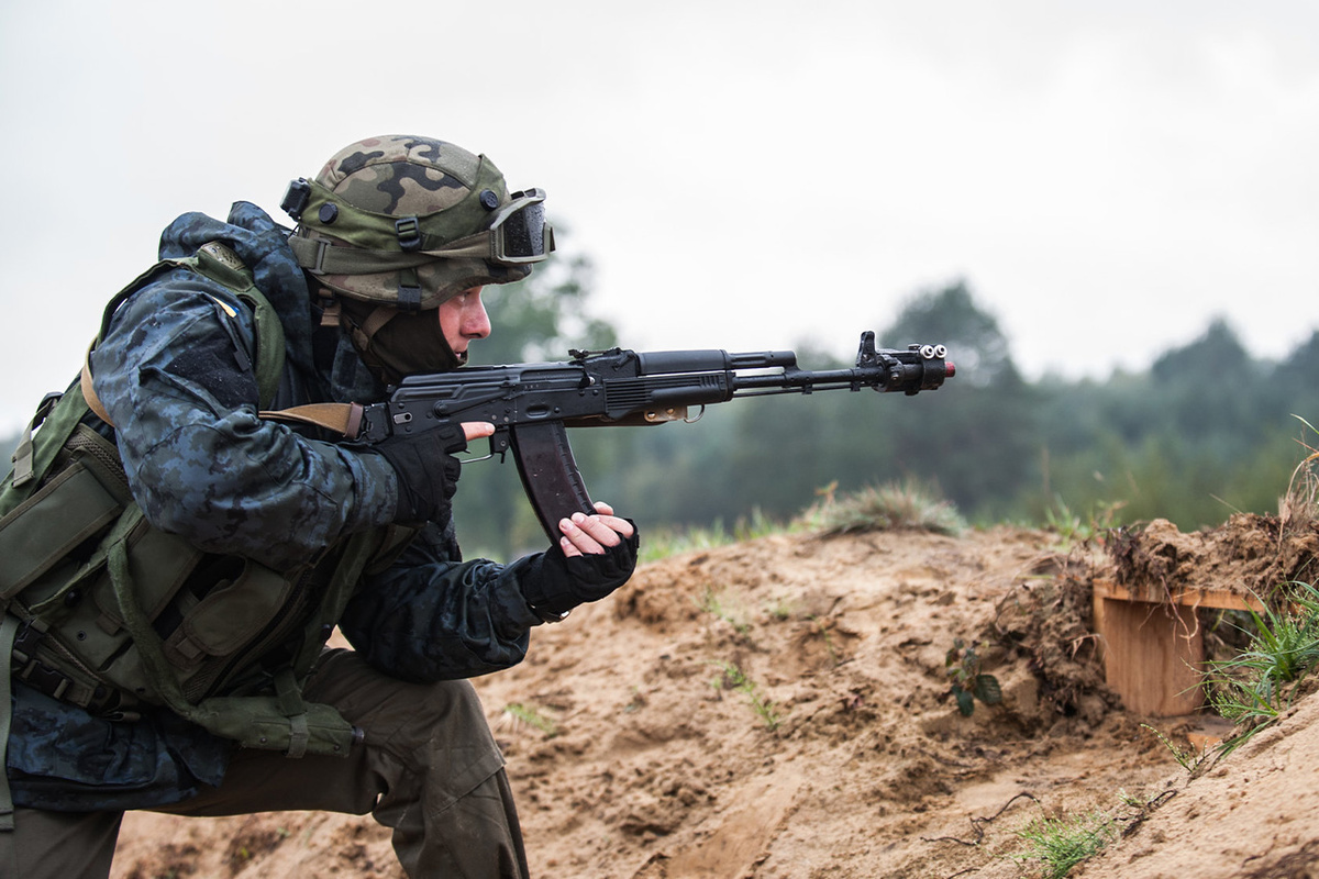 Попытка капитуляции обернулась расстрелом среди украинских военных.  Фото: Фото: flickr.com / U.S. Army Europe / U.S. Army photo by Spc. Joshua Leonard (Public domain)