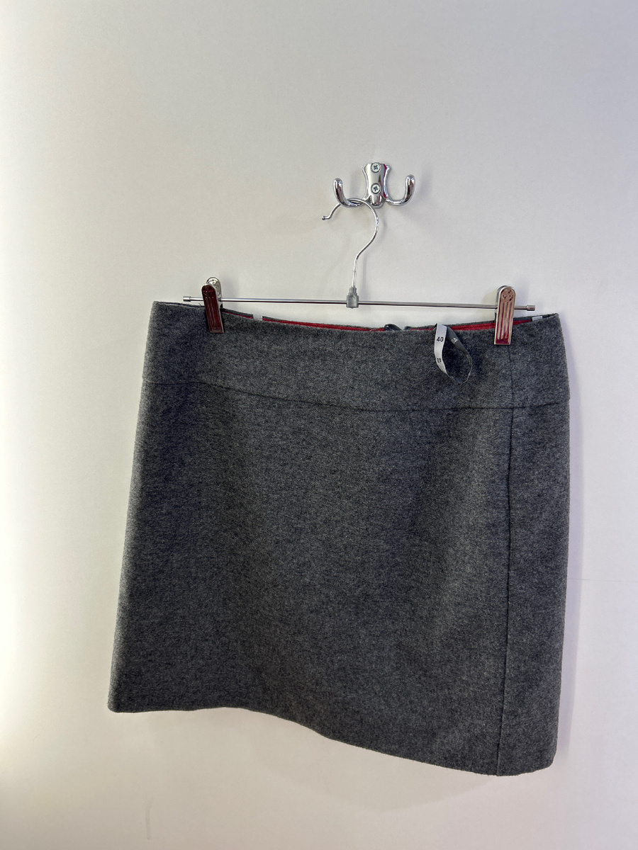 Юбка от бренда Franco Collegar.