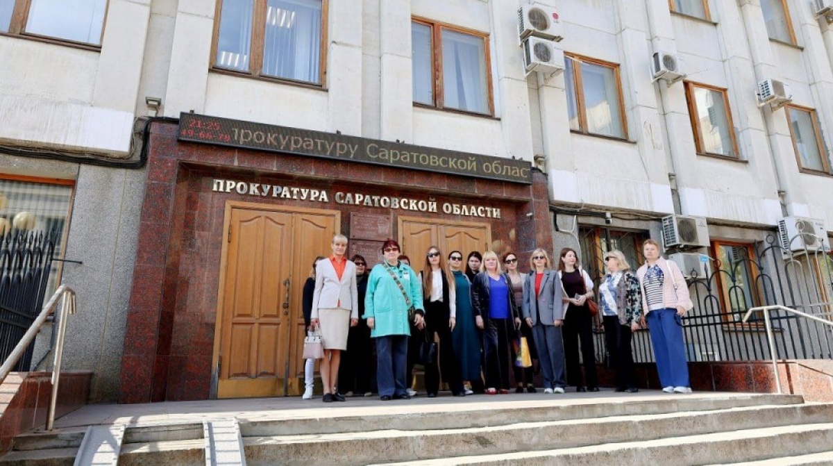    Сторонники новой школы в Ленинском районе обратились к облпрокурору Новости Саратова и области – Сетевое издание «Репортер64»