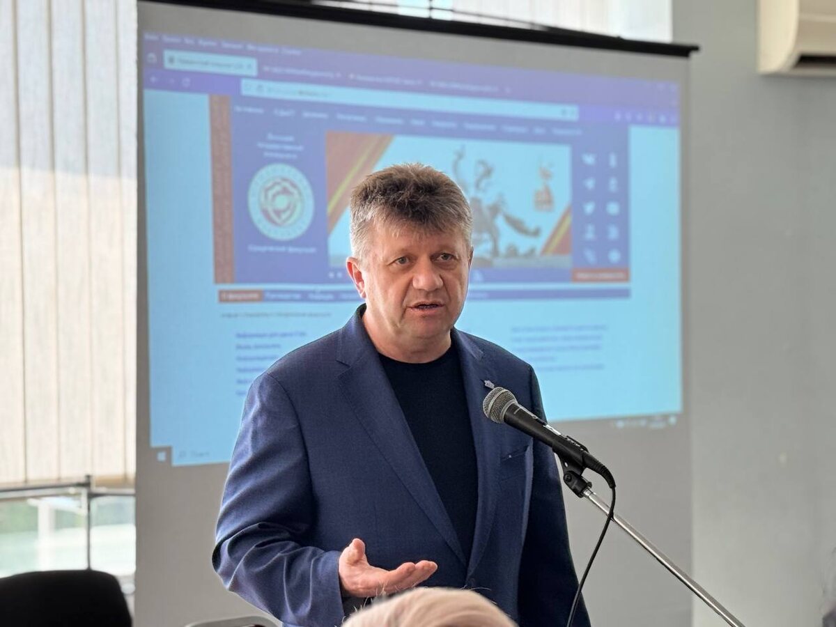 Александр Козлов 