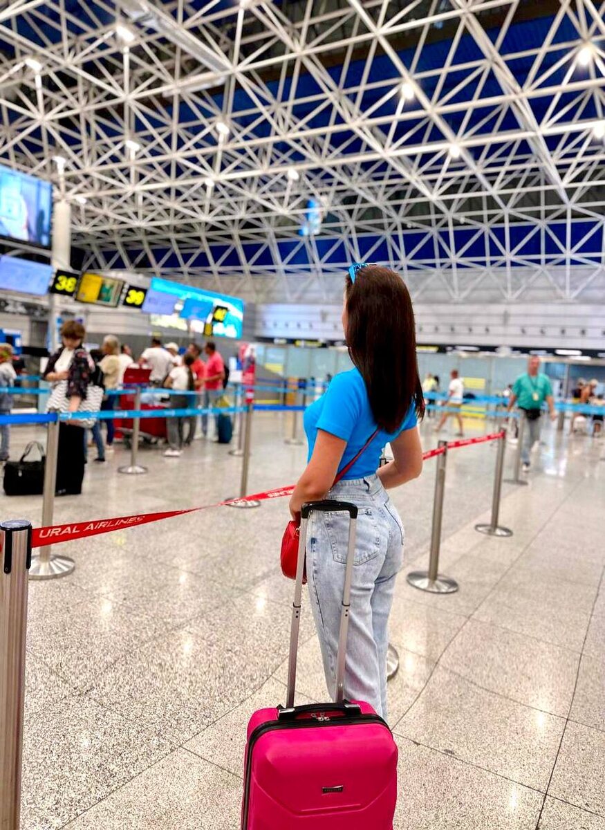 На фото ведущая прогноза погоды на канале  ТВЦ  Наталья Зотова