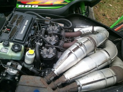 Безумие "снегоходной лихорадки" во всей красе. Arctic Cat Thundercat 1000. Фото из открытых источников