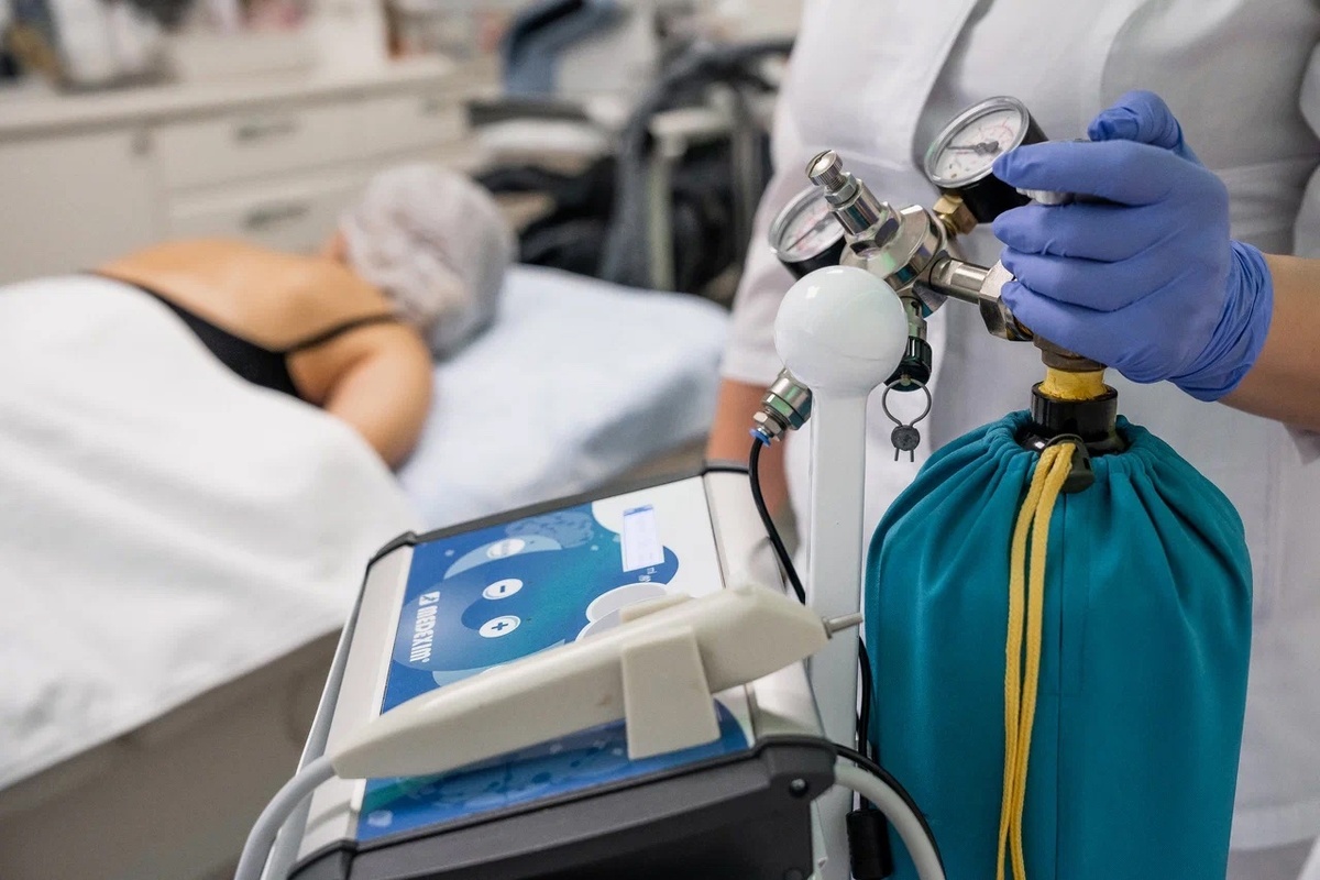 Проведение процедуры карбокситерапии в клинке лазерной и эстетической медицины Корытцевой