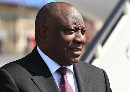    Рамафоса посоветовал Зеленскому не выдвигать условий для начала переговоров