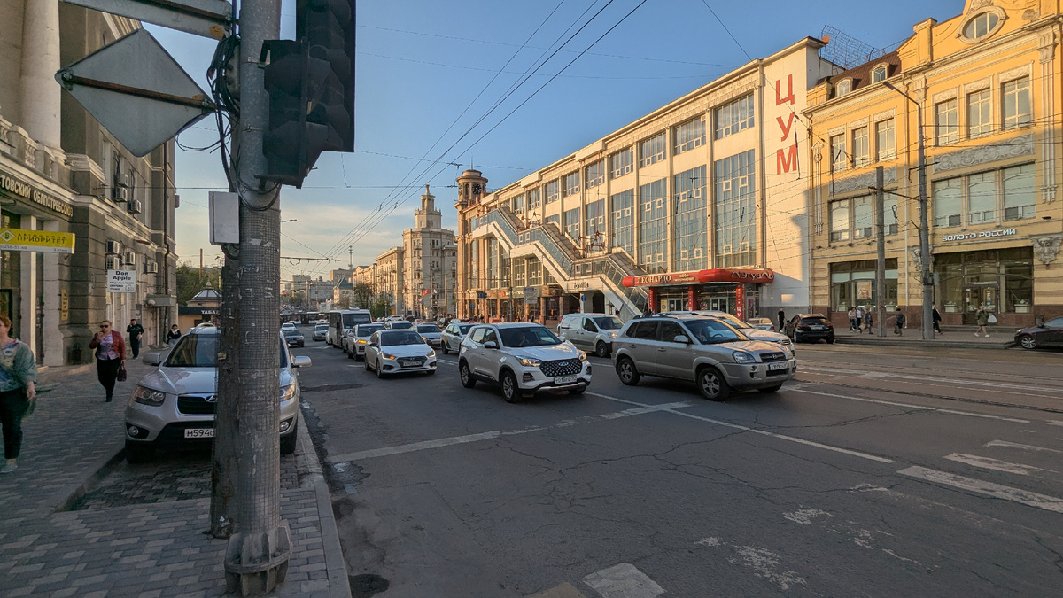 Будённовский проспект 