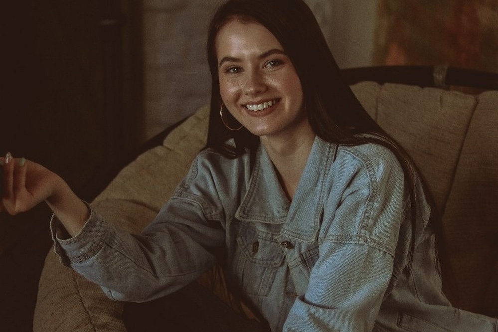 Девушка была очень яркой и заметной. Фото: соцсети