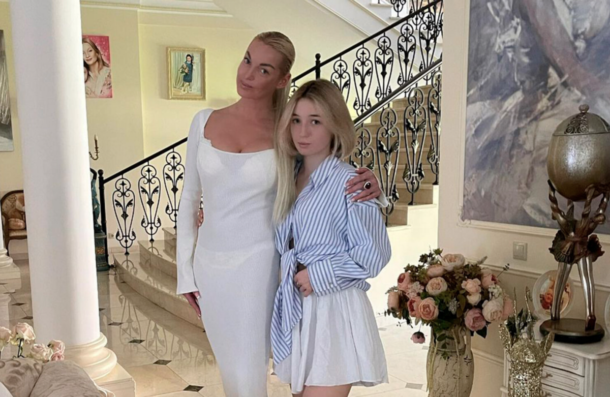 Анастасия и Ариадна Волочковы. Фото: личные соцсети Волочковой