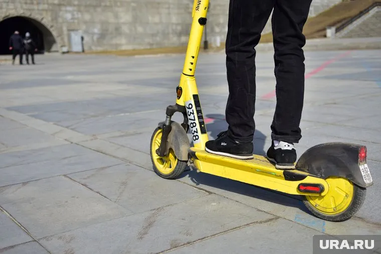 Тюменцы не смогут прокатиться на самокатах в скверах
Фото: Размик Закарян © URA.RU