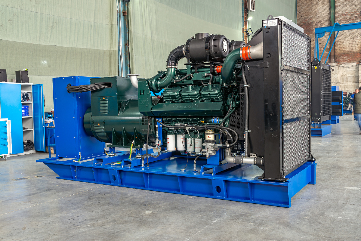 Дизель-генератор ТСС на базе двигателя Hyundai-Doosan на сборочной линии ГК ТСС в подмосковной Ивантеевке