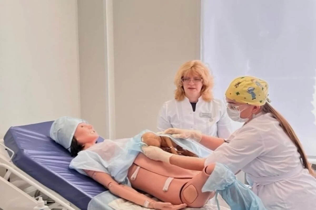    Лучшей акушеркой Томской области стала работница Роддома №4