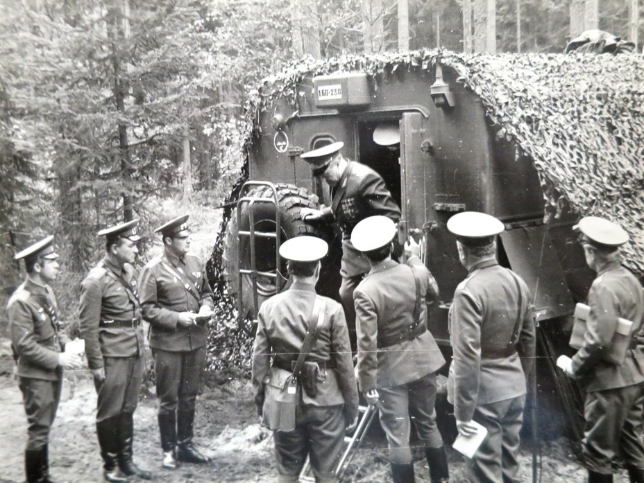 Как хорошо быть генералом!