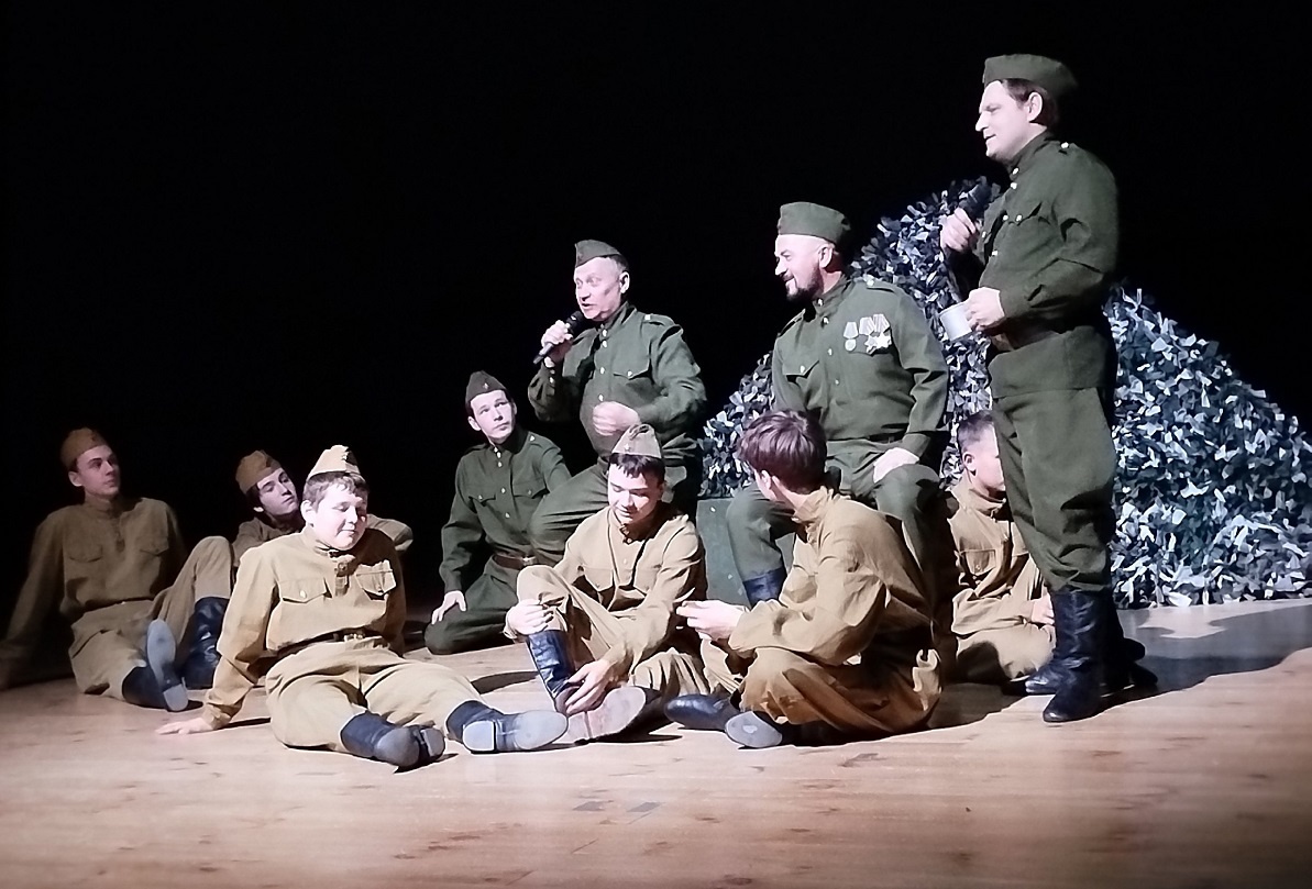    В своей постановке арзамасцы показали реальные истории своих земляков-героев