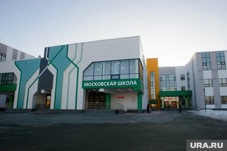 Новые школы постепенно сдают в эксплуатацию
Фото: Марат Губайдуллин © URA.RU