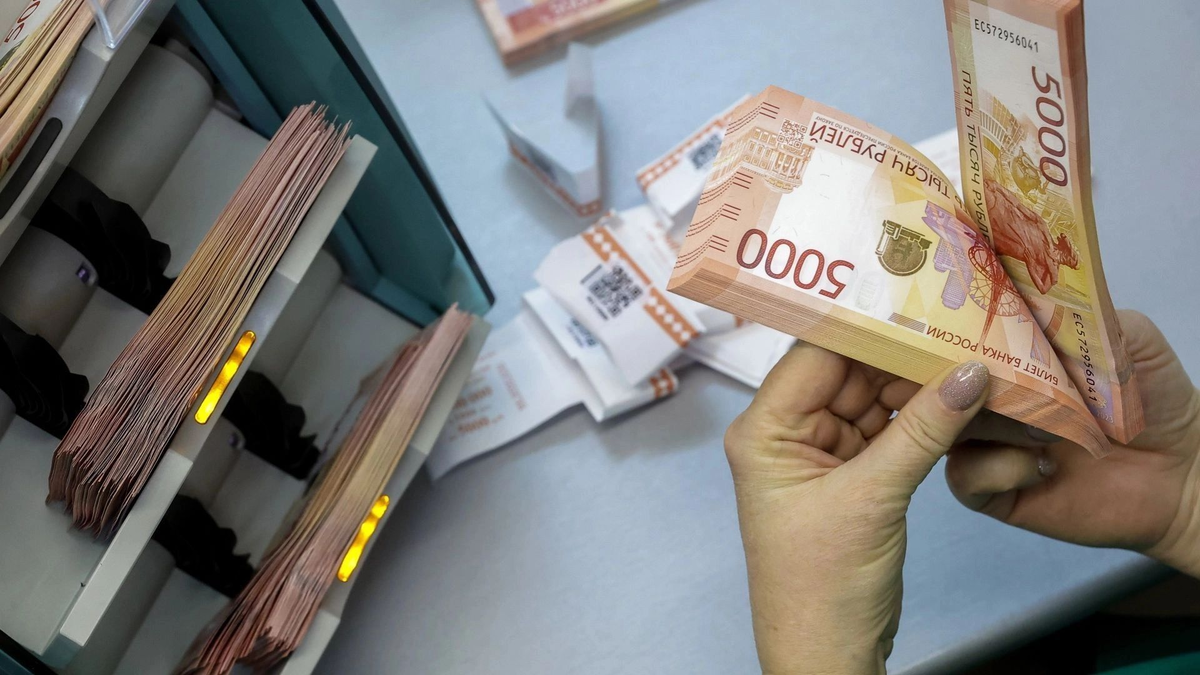 ТАСС. 25 апреля ЦБ утвердил ключевую ставку на уровне 21%. Фото: Донат Сорокин