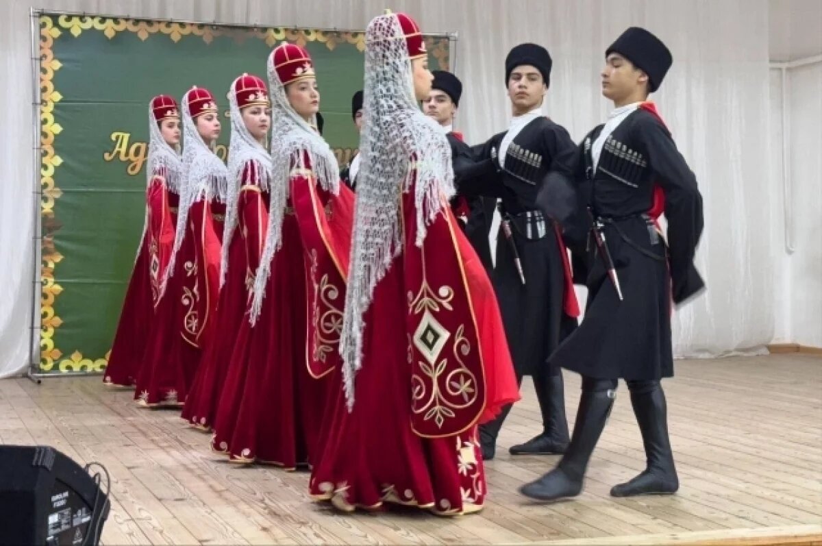    В Кошехабльском районе Адыгеи состоялся фестиваль адыгской культуры