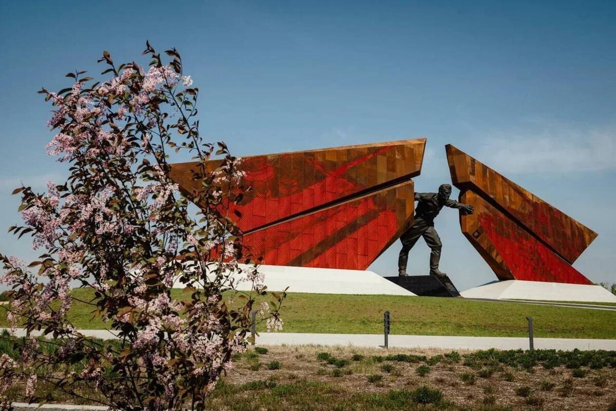    В "Диктанте Победы" приняли участие почти 18 тысяч курян