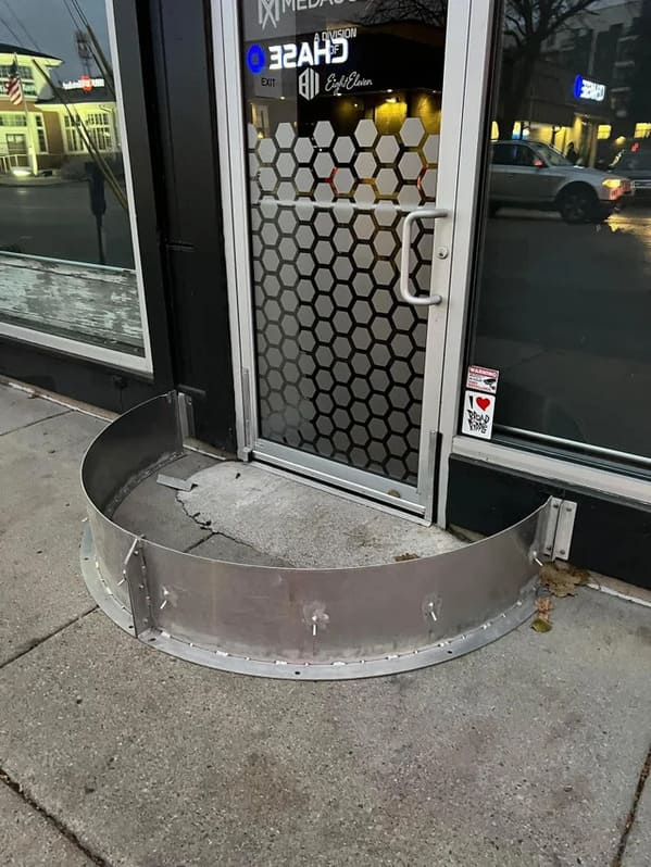 Фото: Squirmble / Reddit