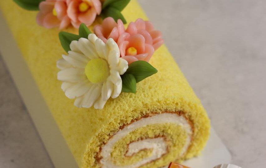 БИСКВИТНЫЙ РУЛЕТ С ЛИМОНОМ