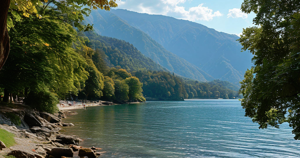 Откройте Абхазию: куда поехать и что посмотреть!